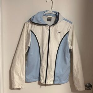 Nike Women’s White and Blue Zipper Wind Breaker Jacket. Size S.